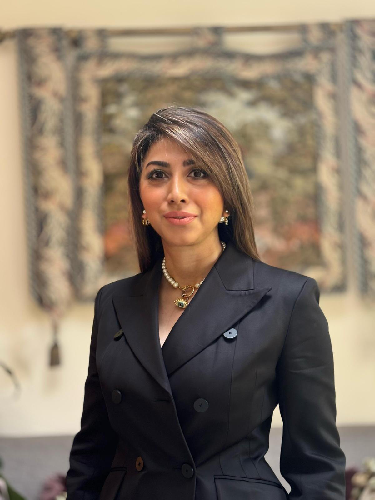 Rasha Y Rizzo portrait